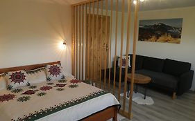 Apartament w ogrodzie